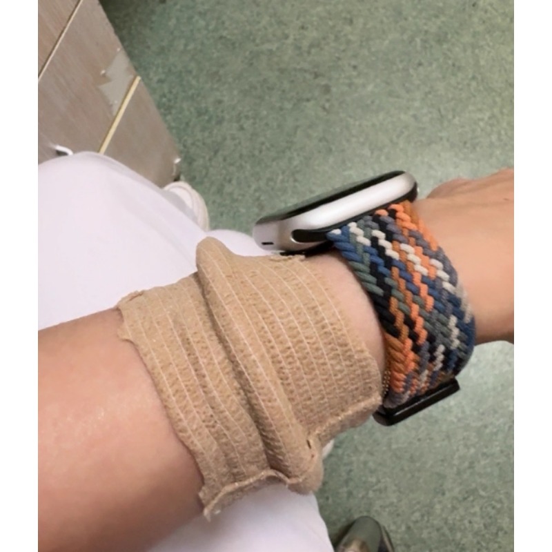 7.5/10 4.5 متر دعم المعصم المر - مراجعة Ankle Support Badminton وسعره