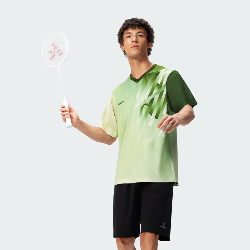 كاواساكي ملابس كرة الريشة 2025 - مراجعة Badminton Outfit وسعره